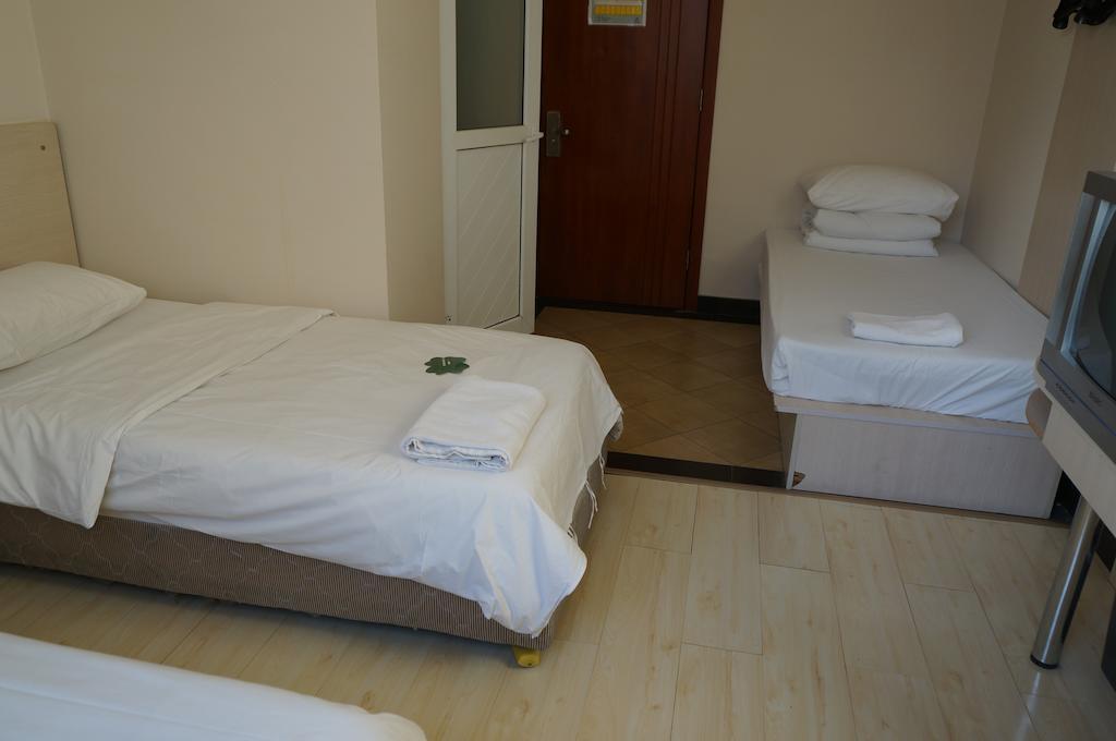 Beijing Sanlitun Hostel Номер фото